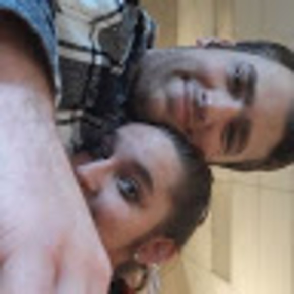 Meet your Posher, Halona - Picture 1 of 1